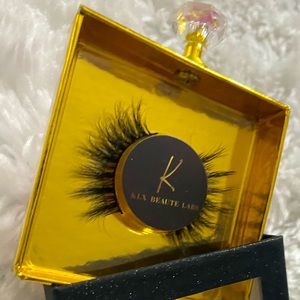 KLX Beaute premium mink lash ( Torah )